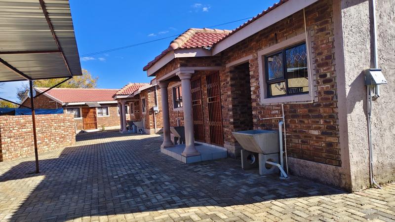 To Let 1 Bedroom Property for Rent in Miederpark North West